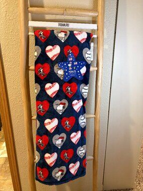 Peanuts Snoopy Baseball Hearts Extra Long VelvetLoft Throw Blanket 60x70 NWT